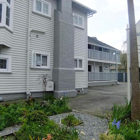 Abbeycourt Motel Lower Hutt Exterior photo