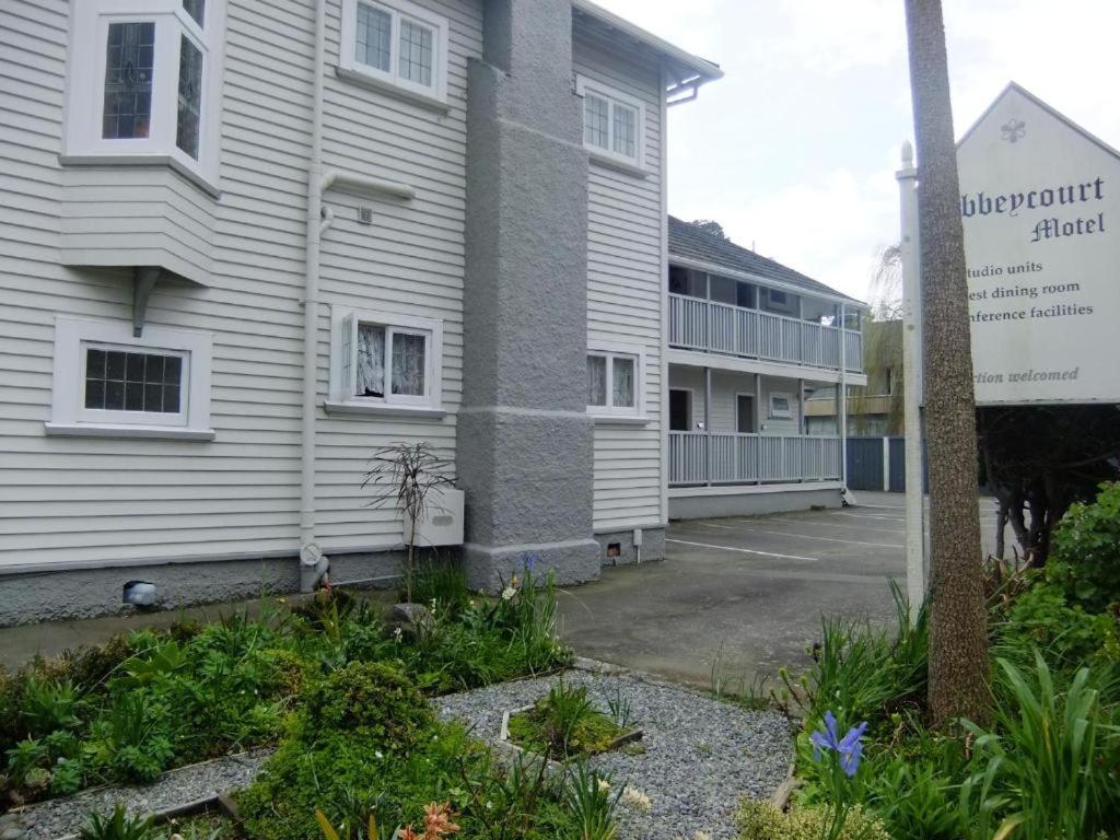 Abbeycourt Motel Lower Hutt Exterior photo
